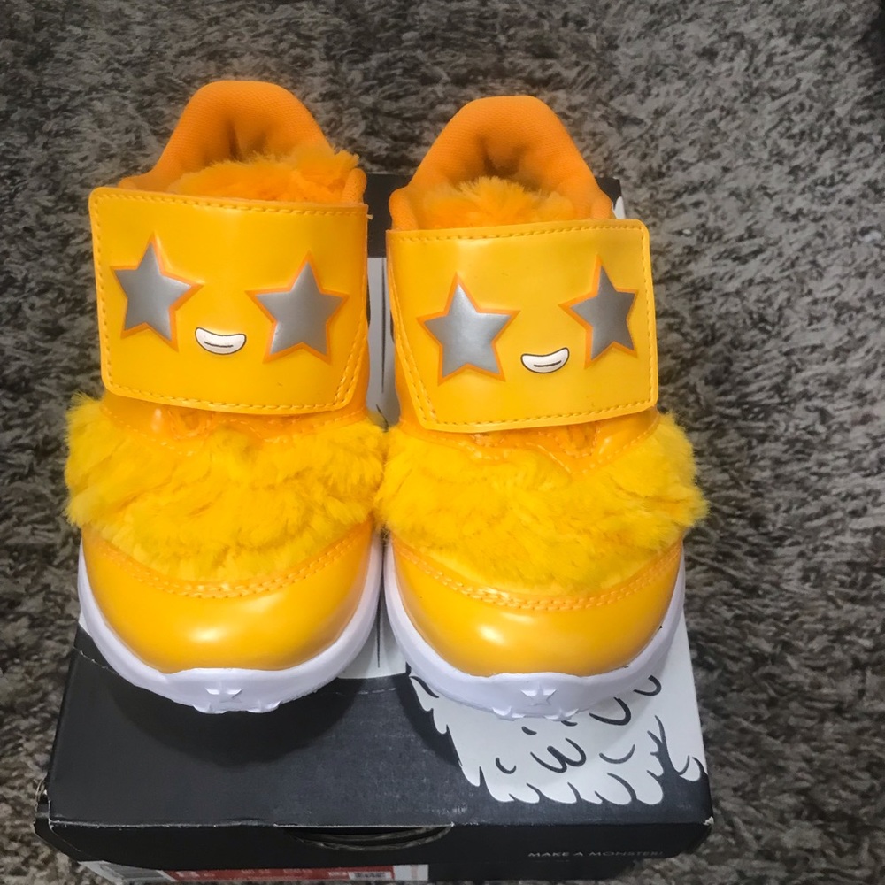 NikeStar Runner 2 Fast and Fury size 8c
